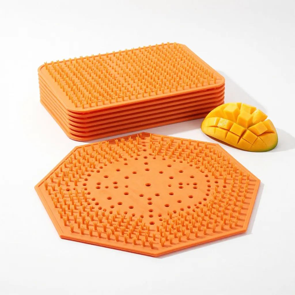 Mango-scented flexible urinal screens, pack of 10